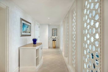 Ambassador One-Bedroom Suite - Panoramic Sea Views, Exclusive Lounge Access and Private Beach Access