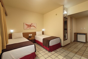 Standard Room, 2 Twin Beds