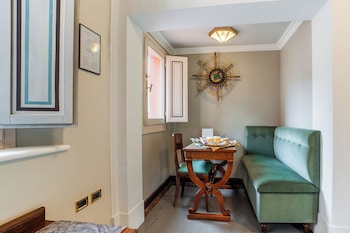 Deluxe Suite (La Romantica)