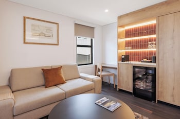 One Bedroom King Suite