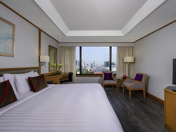 Superior Room, 1 King Bed