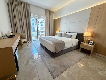 Classic Single Room, City View