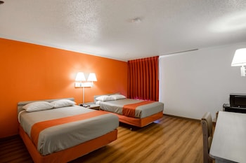 Standard Room, 2 Queen Beds, Non Smoking