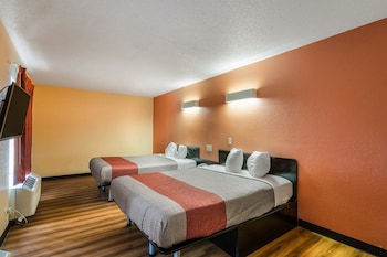 Standard Room, 2 Queen Beds, Non Smoking