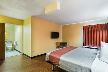 Standard Room, 1 Queen Bed, Non Smoking