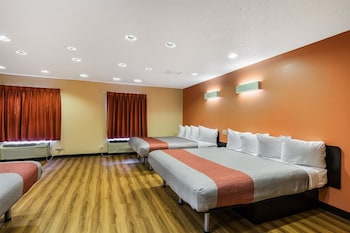 Standard Suite, Multiple Beds, Non Smoking