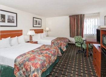 Standard Double Room, 2 Double Beds, Non Smoking