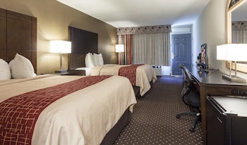 Deluxe Room, 2 Double Beds, Non Smoking