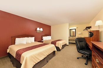 Deluxe Room, 2 Queen Beds, Non Smoking