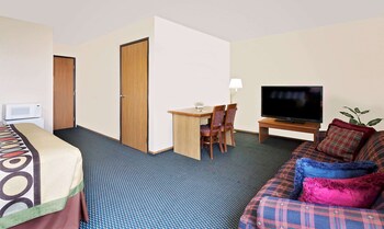Studio Suite, 1 King Bed, Non Smoking