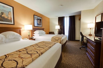 Room, 2 Queen Beds, Non Smoking
