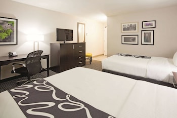 Single Room, 2 Double Beds, Non Smoking