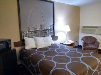 Standard Room, 1 Queen Bed
