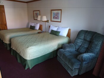 Standard Room, 2 Double Beds