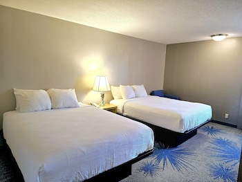 Room, 2 Queen Beds, Non Smoking