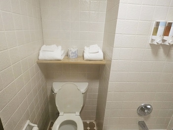 Suite, 1 King Bed, Non Smoking