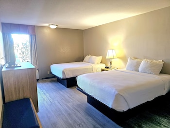 Room, 2 Queen Beds, Non Smoking