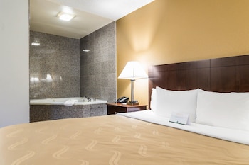 Suite, 1 King Bed, Non Smoking