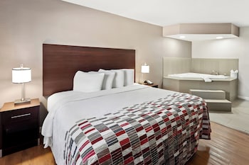 Superior Room, 1 King Bed, Smoking, Jetted Tub