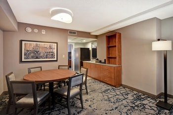 Suite, 1 King Bed, Kitchenette, Corner (Hospitality)