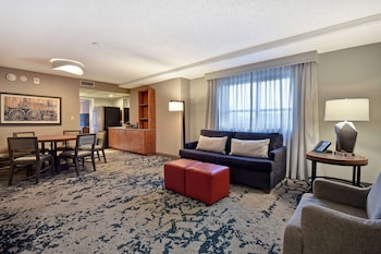 Suite, 1 King Bed, Corner (Hospitality)
