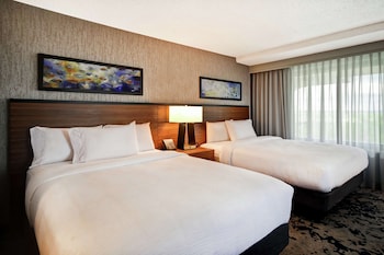 Room, 2 Queen Beds, Accessible (Hearing, In-room air purification)