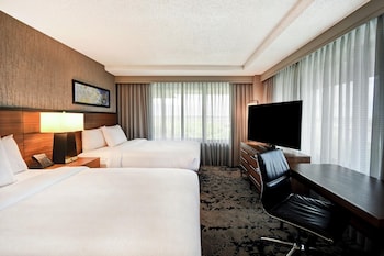 Suite, Multiple Beds, Kitchenette, Corner