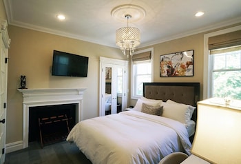 Superior Room, 1 Queen Bed, Non Smoking