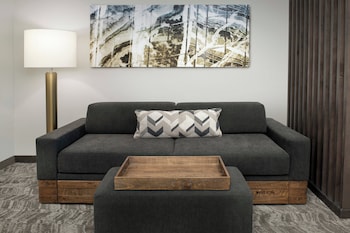 Suite, Multiple Beds, Hearing Accessible