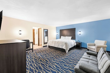 Suite, 1 King Bed, Non Smoking