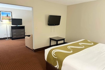Suite, 1 King Bed, Non Smoking