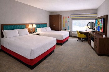 Standard Room, 2 Queen Beds, Non Smoking