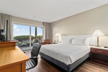 Room, 1 King Bed, Patio, Bay View
