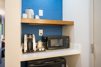 Standard Room, 1 King Bed, Balcony