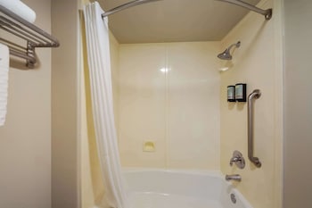 Standard Room, 1 King Bed, Non Smoking, Microwave