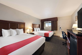 Standard Room, 2 Queen Beds, Non Smoking