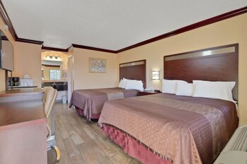 Standard Double Room, 2 Double Beds, Smoking