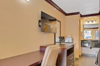 Standard Double Room, 2 Double Beds, Smoking