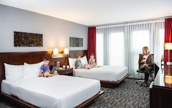 Deluxe Room, 2 Double Beds