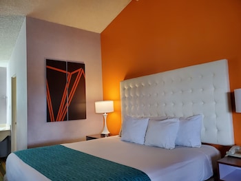 Standard Room, 1 Queen Bed, Non Smoking