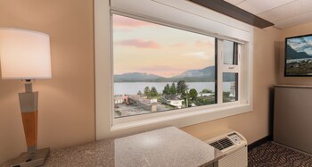 Premier Room, 1 Queen Bed, Ocean View