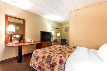 Standard Double Room, Smoking