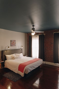 Room, 1 King Bed, Accessible