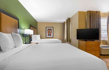 Deluxe Studio, Multiple Beds, Non Smoking