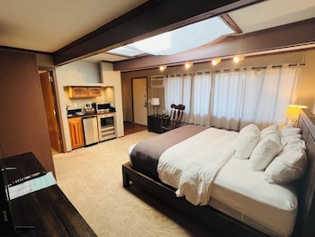 Room, 1 King Bed
