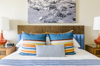 Superior Room, 1 King Bed, Ocean View, Oceanfront