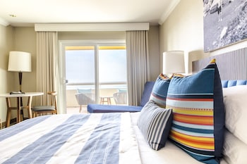 Superior Room, 1 King Bed, Ocean View, Oceanfront