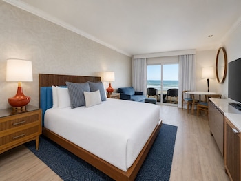 Room, Multiple Beds, Beachfront