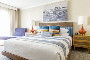 Superior Room, 1 King Bed, Ocean View, Oceanfront