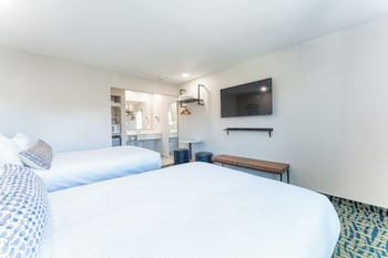 Standard Double Room, 2 Double Beds, Non Smoking